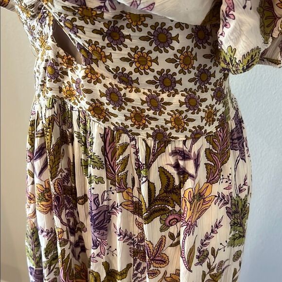 Floral Maxi Dress with Purple and Green Accents - Picture 4 of 7